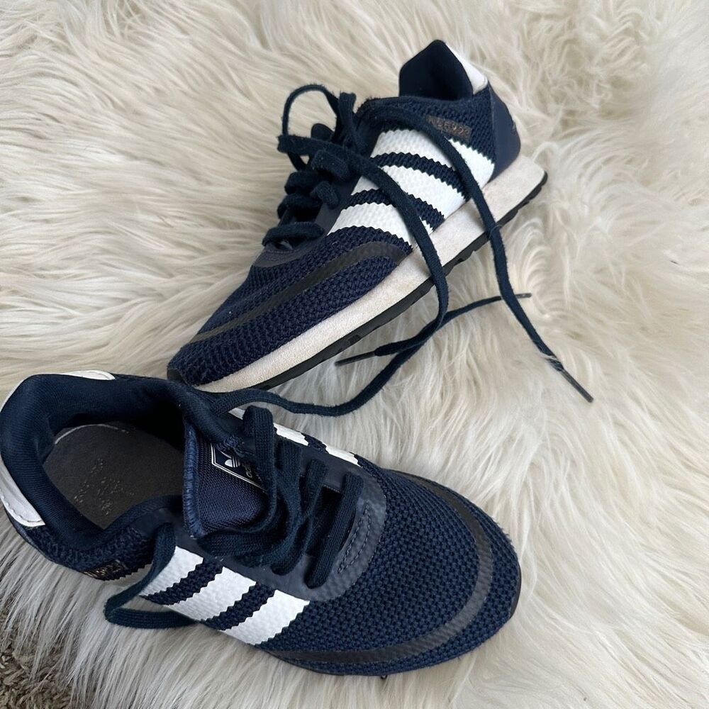Adidas unisex blue kid sneakers size 1